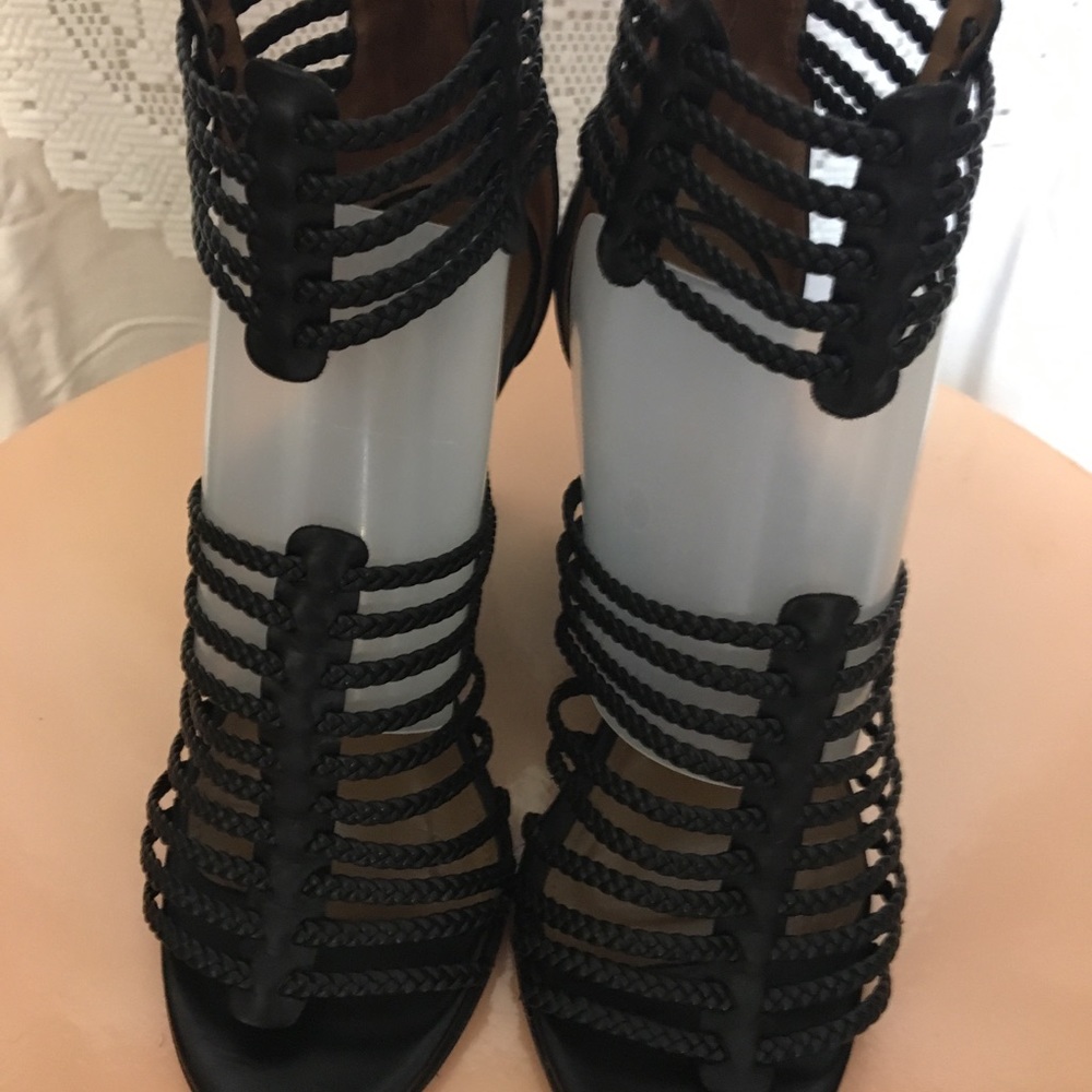 Aquazzura